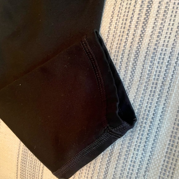 High-Waisted Powerhold leggings - Picture 6 of 6